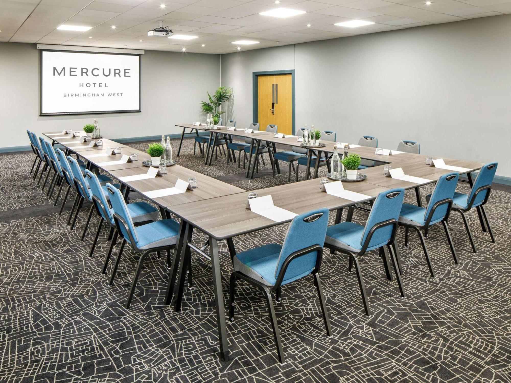 Mercure Birmingham West Hotel West Bromwich Exterior foto
